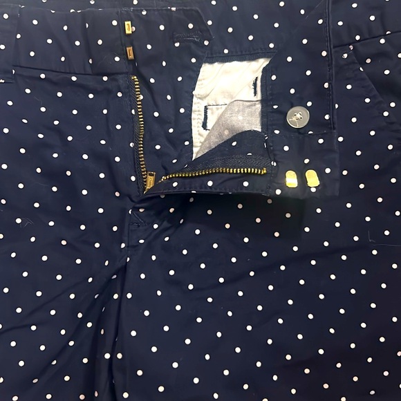 TOMMY HILFIGER Size 4 Women’s Navy Blue White Polka Dot Preppy Nautical Shorts - Picture 2 of 6